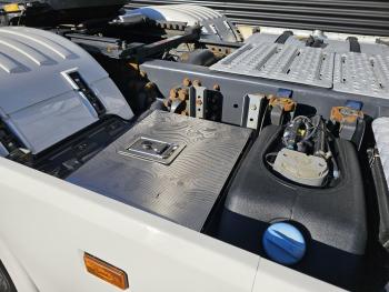 R580 V8 / 6x4 / FULL AIR / RETARDER